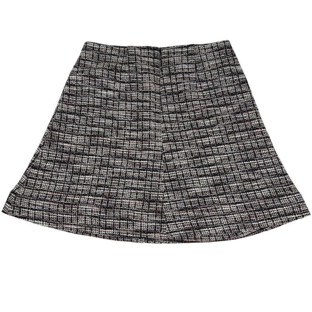 Ann Taylor Tweed Paneled Flared Skirt Size 4P - Picture 3 of 6